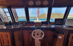 Captain Deck image, Sea Familia II, Komodo Boats Charter