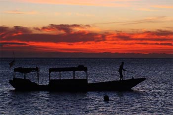 Lombok - Labuhan Bajo - Lombok Sailing 6D5N Tours, Komodo Adventure, Batu Cermin Cave