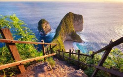5D4N - Kelingking Beach,Bali Tour Packages,5 Days 4 Nights Bali Tour Package