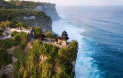 8 Days 7 Nights Bali Tour Package, 8D7N - Uluwatu Temple