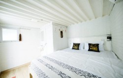 Master Room 2,Komodo Open Trips,Open Trip 3D2N by Arimbi Deluxe Phinisi