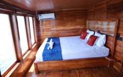 Tambora Semeru Cabin,Komodo Boats Charter,Private Trip by Aimar Always Deluxe Phinisi