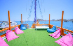 Sun Deck image, Open Trip 3D2N by Arfisyana Indah Deluxe Phinisi, Komodo Open Trips