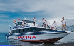 Boat,Nusa Penida Fast Boats,Arjuna Fast Cruise