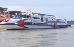 Gogun Express, Nusa Penida Fast boats, Big Boat from Serangan