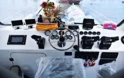 Captain Control image, Sgening Fast Boat, Nusa Penida Fast boats