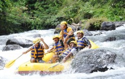 Alam Amazing Rafting, On the River