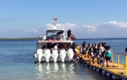 Dwi Manuggal 3 image, Dwi Manunggal Speed Boat, Nusa Penida Fast Boats