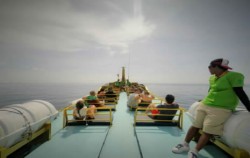 Top Deck image, Golden Queen Fast Boat, Gili Islands Transfer