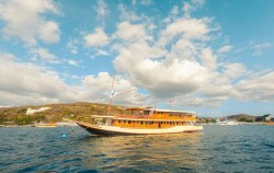 ,Komodo Open Trips,Open Trip Labuan Bajo 3D2N by Elvano Superior Phinisi