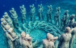 Gili Best Island Cruise, Gili Meno Sculpture