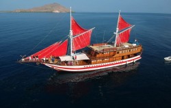 Sea Familia II,Komodo Boats Charter,Sea Familia II