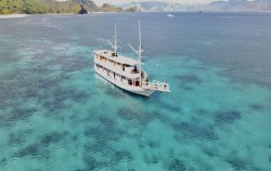 Nadia Deluxe Phinisi,Komodo Boats Charter,Nadia Deluxe Phinisi