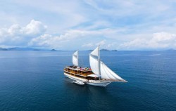 Lamain Voyages,Komodo Open Trips,Open Trip 3D2N by Lamain Luxury Phinisi