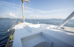 Jacuzzi,Komodo Boats Charter,Private Trip by NK Jaya 1 Deluxe Phinisi