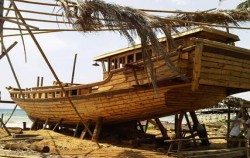Phinisi Boat Building