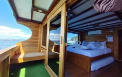 Master Balcony,Komodo Open Trips,Open Trip 3D2N by Soe Besar Vanrei Luxury Phinisi