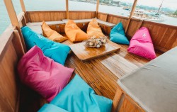 Sun Deck image, Vidi Superior Phinisi, Komodo Boats Charter