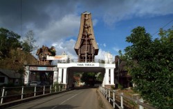 Tana Toraja Entrance Gate,Toraja Adventure,TORAJA CULTURE AND NATURE TOUR WITH RAFTING 4 Days / 3 Nights