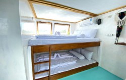Sharing Cabin,Komodo Boats Charter,Private trip by Umami Superior Phinisi