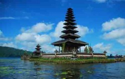 Taman Ayu Temple,Bali Sightseeing,Bedugul and Taman Ayun Temple Tour