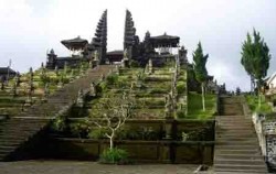 Image Besakih Temple image, Besakih Temple Tour, Bali Sightseeing