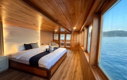 Atlantic Cabin,Komodo Open Trips,Open Trip 3D2N by Vhale Deluxe Phinisi