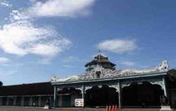 Yogyakarta - Solo 3 Days and 2 Nights Tour, Solo City