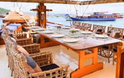 Dining Area,Komodo Open Trips,Komodo Private Trips by Abizar Liveaboard