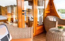 Master Cabin,Komodo Open Trips,Open Trip Labuan Bajo 3D2N by Abizar Deluxe Phinisi