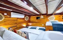 Sharing Cabin,Komodo Open Trips,Komodo Private Trips by Abizar Liveaboard