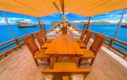 Dining Area,Komodo Open Trips,Sailing Komodo 3D2N by Amalia Bahari Deluxe Phinisi
