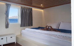 Ara Vista Modern Phinisi, Komodo Boats Charter, Family Room