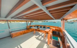 Relax Area,Komodo Open Trips,Open Trip Labuan Bajo 3D2N by Elvano Superior Phinisi
