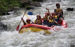 Bahama Adventure, Rafting River