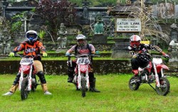 Bali Cross, Motocross Tour