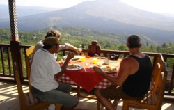 Bali Emerald Cycling Tour, Breakfast at Penelokan