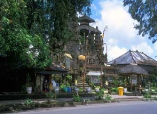 Ulun Danu Temple 