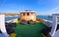 Sundeck image, Open Trips 3 Days 2 Nights by Diara La Oceano Phinisi, Komodo Open Trips