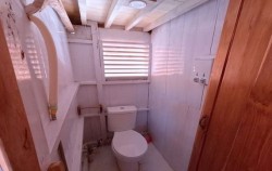 Toilet image, Open Trips 3 Days 2 Nights by Diara La Oceano Phinisi, Komodo Open Trips