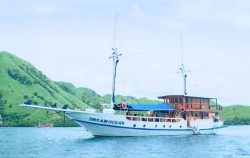 Boat,Komodo Boats Charter,Dream Ocean Luxury Phinisi