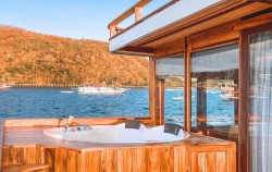 Misool - Balcony With Jacuzzi,Komodo Open Trips,Komodo 3D2N by Elbark Luxury Phinisi