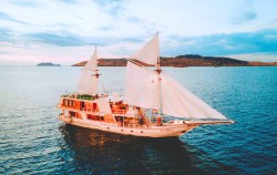 Boat image, Gandiva Phinisi, Komodo Boats Charter