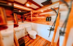 Nakula Cabin - Bathroom,Komodo Open Trips,Open Trips 3 Days 2 Nights by Gandiva Luxury Phinisi