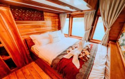 Sadewa Cabin,Komodo Open Trips,Open Trips 3 Days 2 Nights by Gandiva Luxury Phinisi