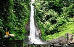 Gitgit Waterfall image, Bali Overnight Package 5 Days and 4 Nights, Bali Overnight Pack