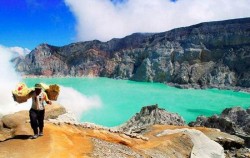 Ijen Crater,Ijen Crater Tour,Ijen Crater Tour 4 Days 3 Nights