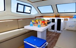 Inside Seat image, Open Trip 1D by Kaia Explorer Speedboat, Komodo Open Trips
