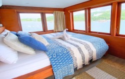 Master Cabin,Komodo Open Trips,Open Trip Labuan Bajo 3D2N by Kanha Loka Luxury Phinisi