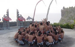 Uluwatu Temple and Sunset Tour, Kecak dance at Uluwatu